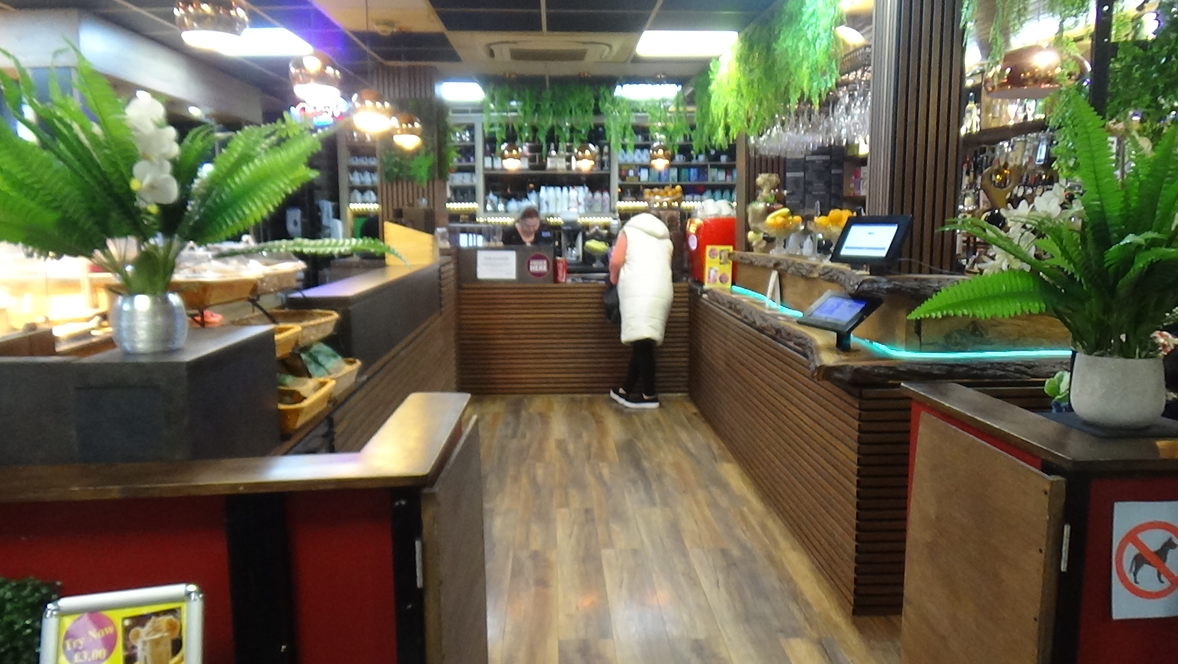 Maya's Cafe